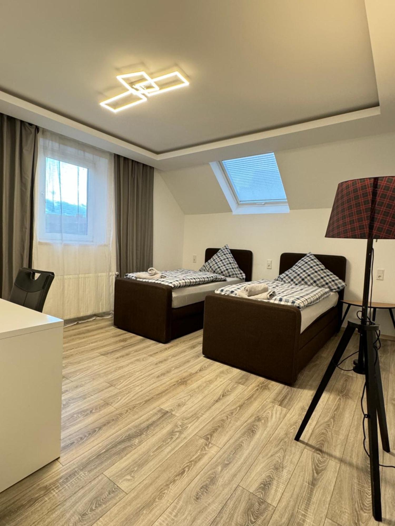 Apartments - Free Parking - Wifi - Kitchen Essen Exterior photo