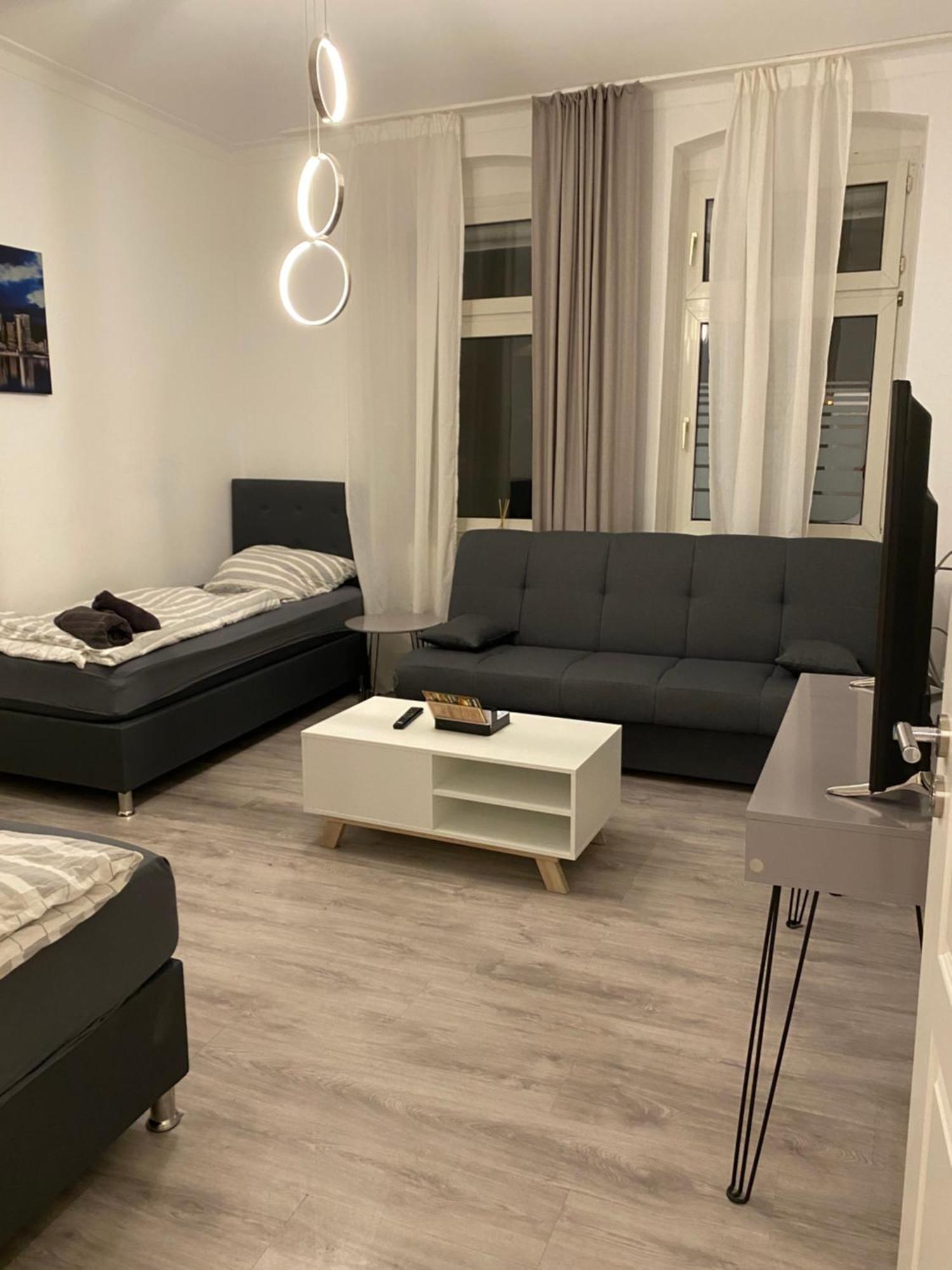 Apartments - Free Parking - Wifi - Kitchen Essen Exterior photo