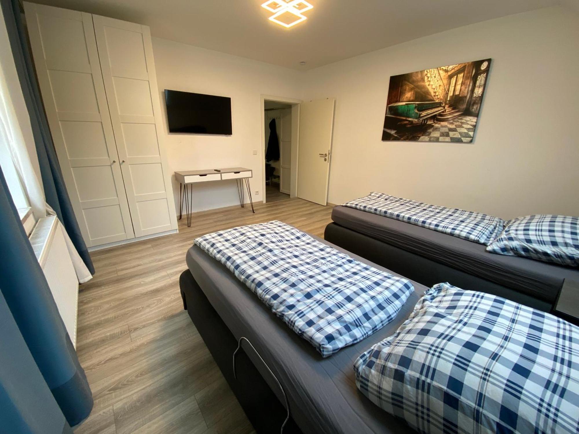 Apartments - Free Parking - Wifi - Kitchen Essen Exterior photo