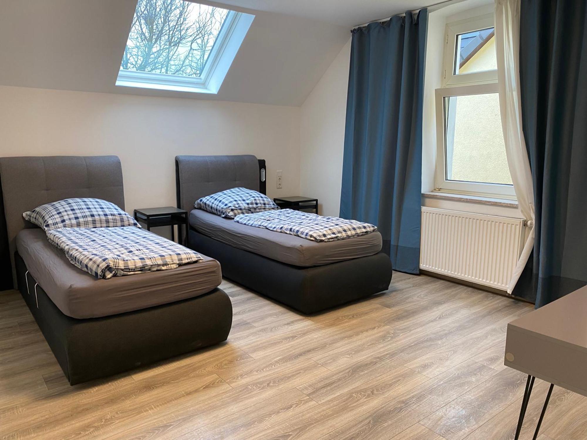 Apartments - Free Parking - Wifi - Kitchen Essen Exterior photo