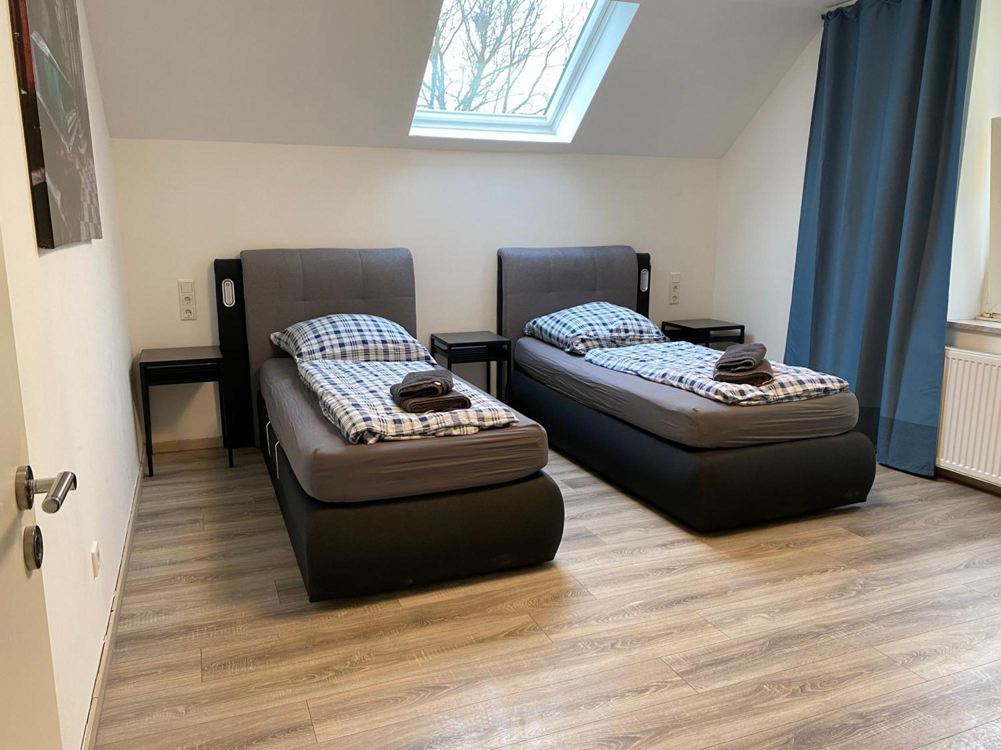 Apartments - Free Parking - Wifi - Kitchen Essen Exterior photo